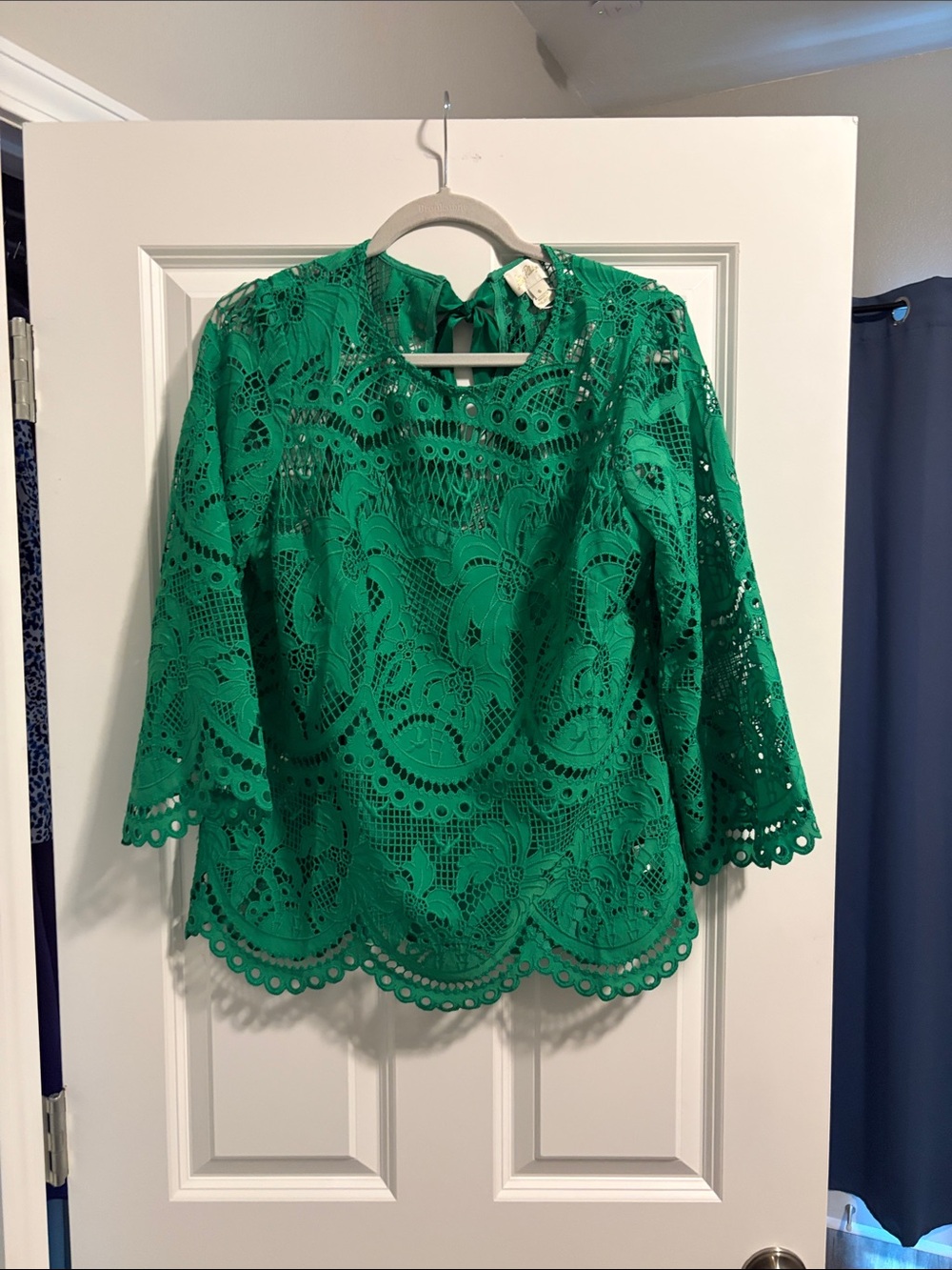 Women’s Green Lace Peasant Blouse